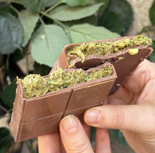 Chocolate-Dubai (Mediana)
